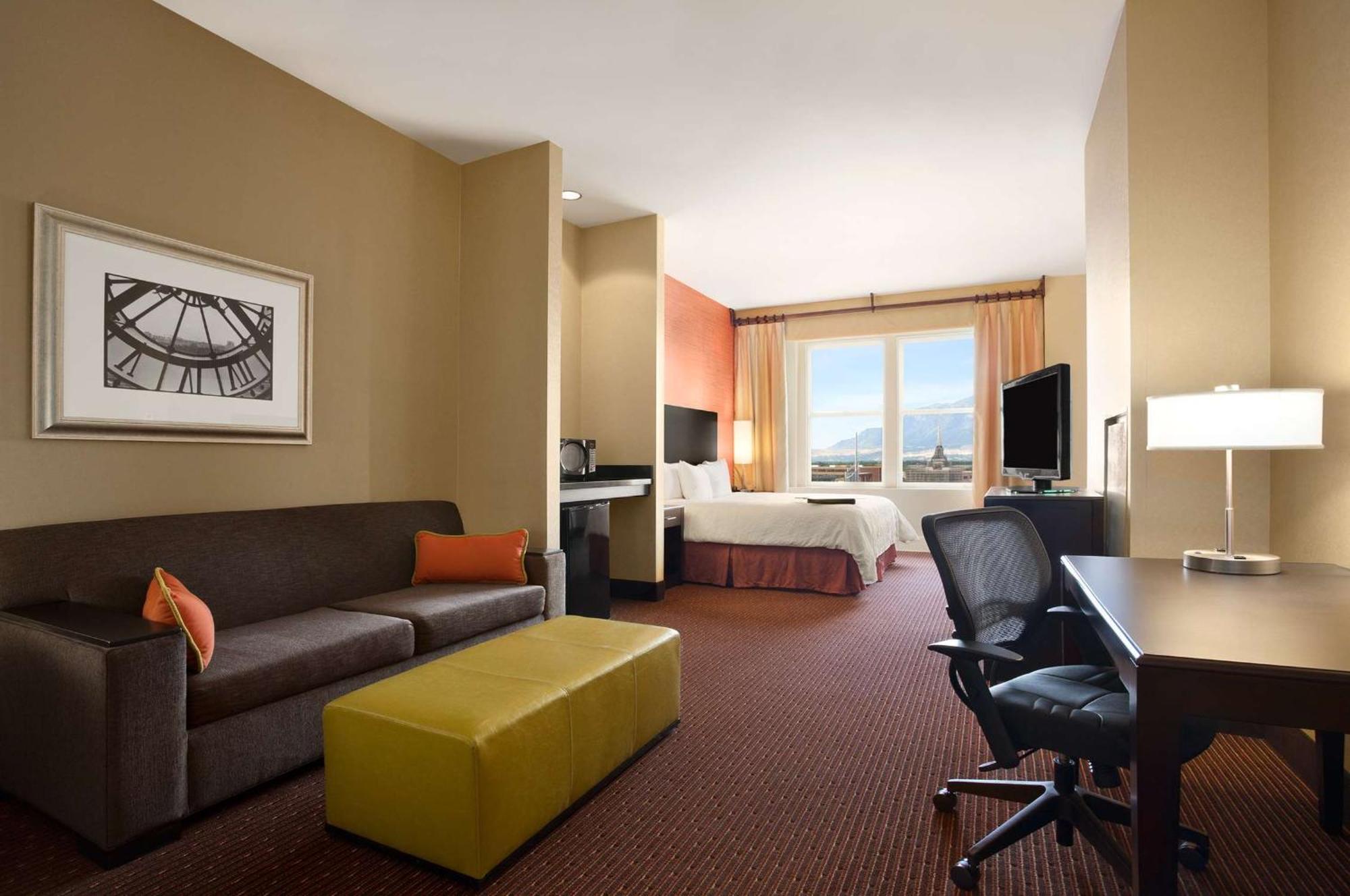 Hampton Inn And Suites Ogden Exterior photo