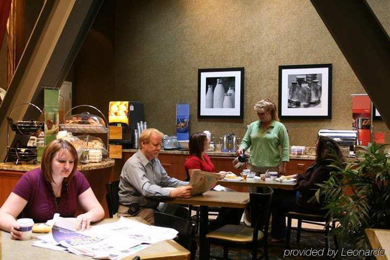 Hampton Inn And Suites Ogden Restaurant photo